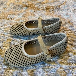 Zara Girls Beige Perforated Mary Jane Flats